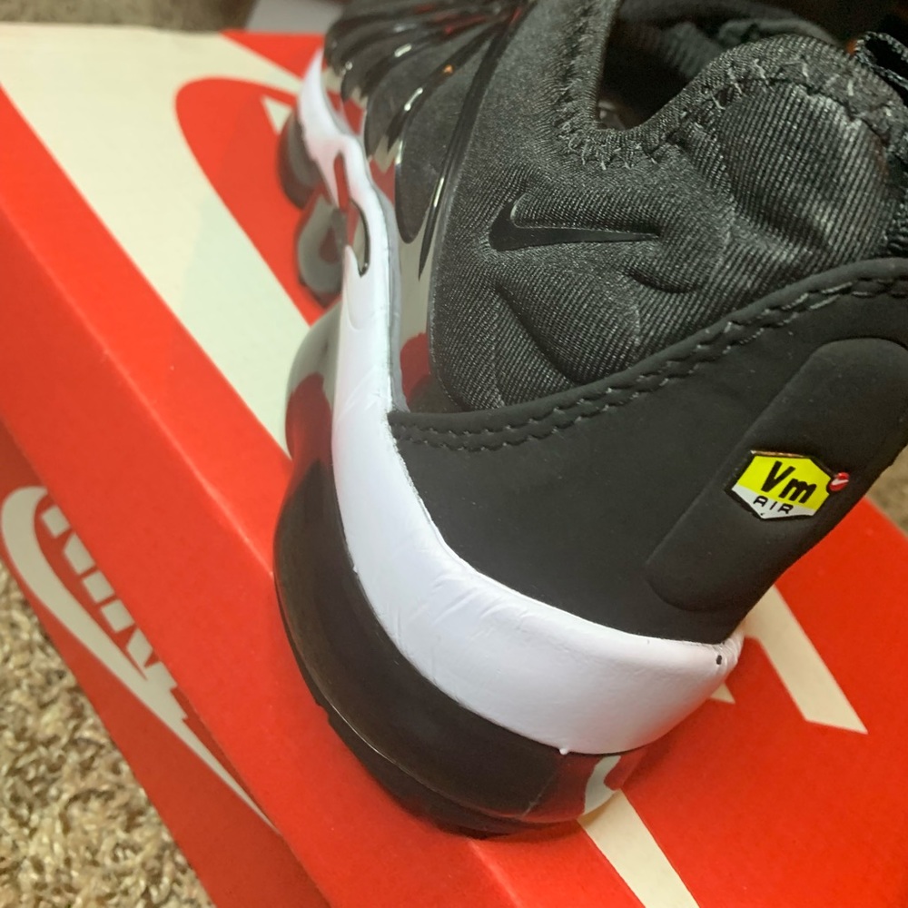 Air vapor max - Picture 1 of 5